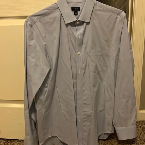 button down - Picture 1 of 1